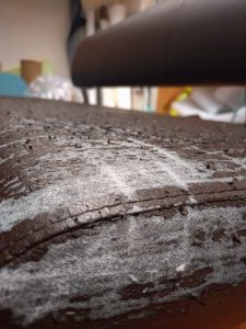 Typisches Problem bei Kunstlederbezug aus der Industrie